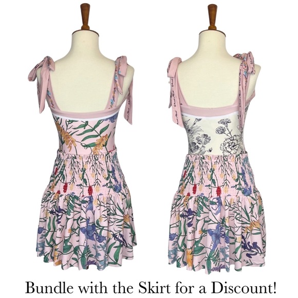 Retro Pink and White Floral Reversible Swimsuit with Shoulder Ties - Picture 14 of 16